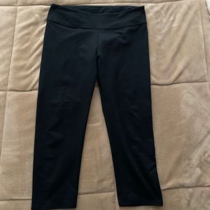 Fabletics Black Capri Leggings